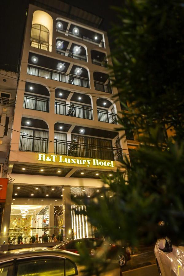 H&T Luxury Hotel Sa Pa Extérieur photo
